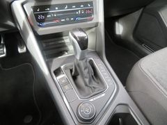 VW Tiguan Allspace 2.0TDI Move 4M LED Nav Ahk 7-Sit VW Tiguan Allspace 2.0TDI Move 4M LED Nav Ahk 7-Sit