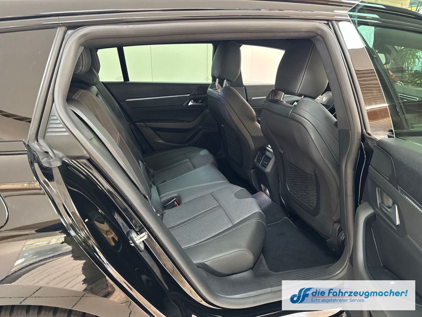 Fahrzeugabbildung Peugeot 508 SW Allure Pack 1.5 BlueHDi 130 EU6d Navi ACC