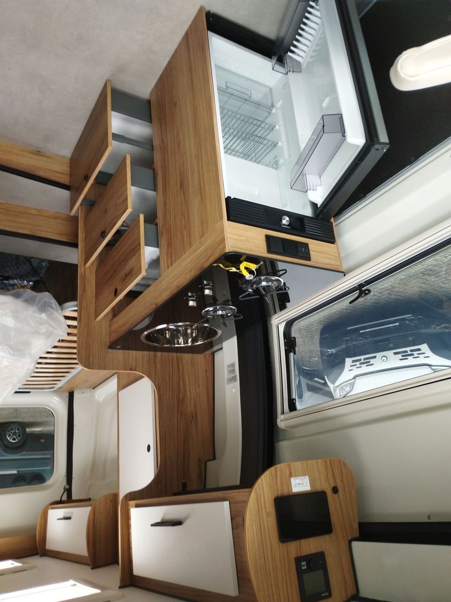 Fahrzeugabbildung Karmann Dexter DE 600 Concept Paket