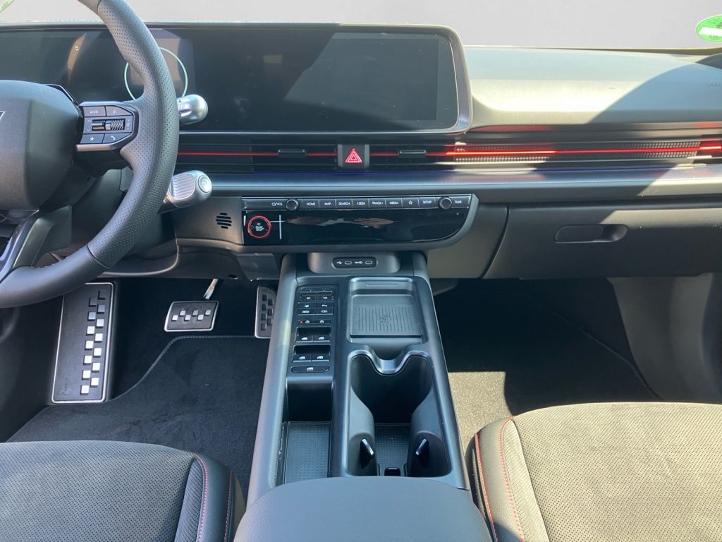 Hyundai IONIQ 6 – Bild 12