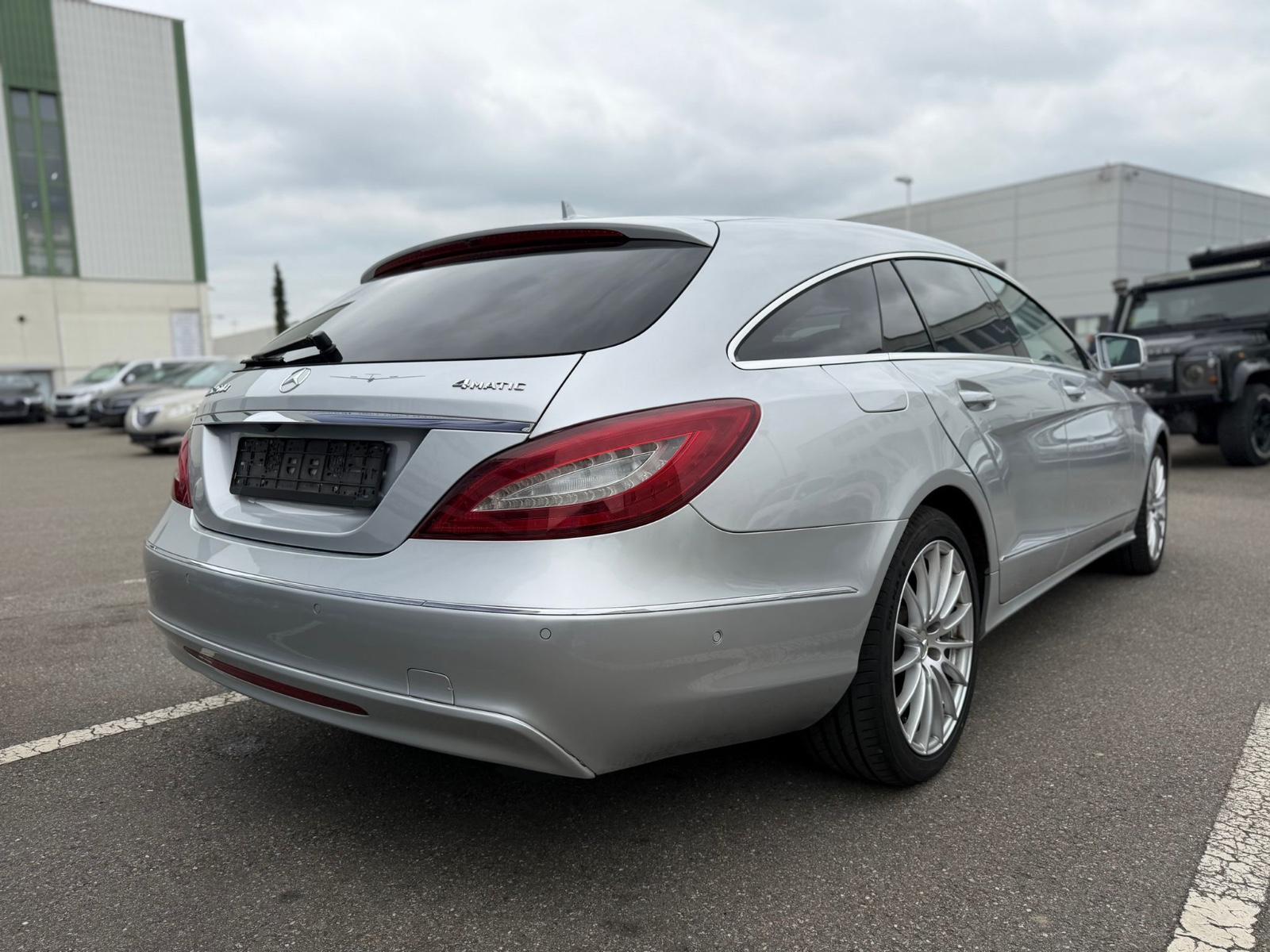 Mercedes-Benz CLS Shooting Brake 250 4Matic AHK Multibeam