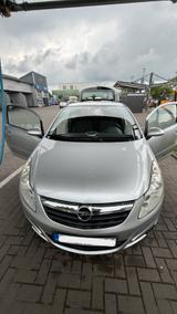 Opel Corsa 1.2 Twinport CATCH ME Now - Opel Corsa: Catch Me Now