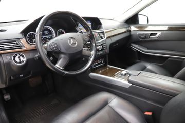 Mercedes E 220 - 9
