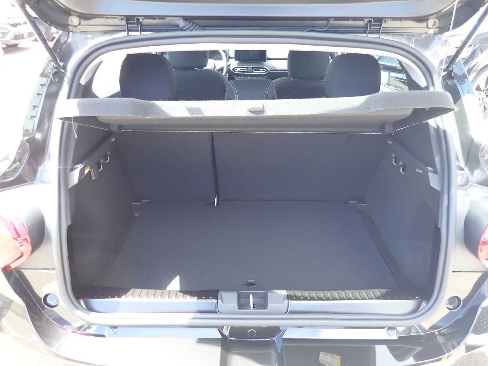 Fahrzeugabbildung Dacia Sandero Journey TCe 90