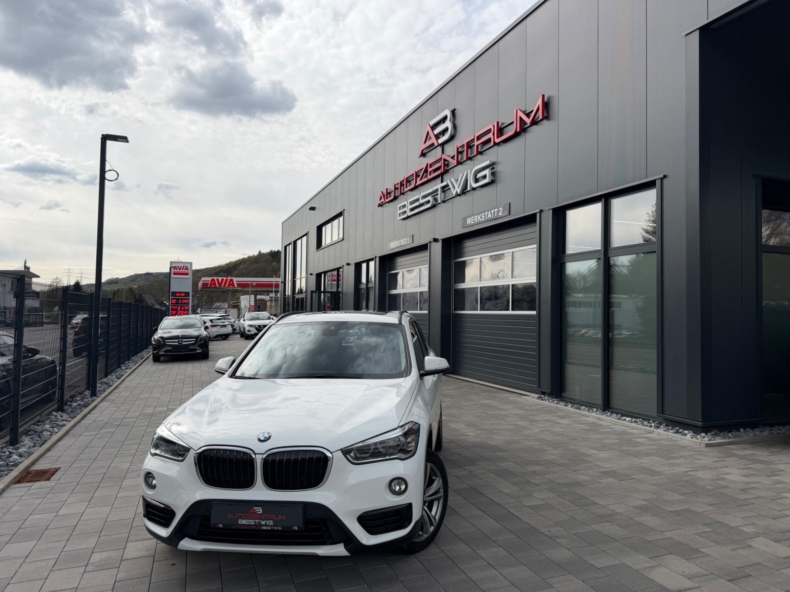 BMW X1 X-Drive 20d Sport-Line*PANO*KAMERA*PDC*TOP