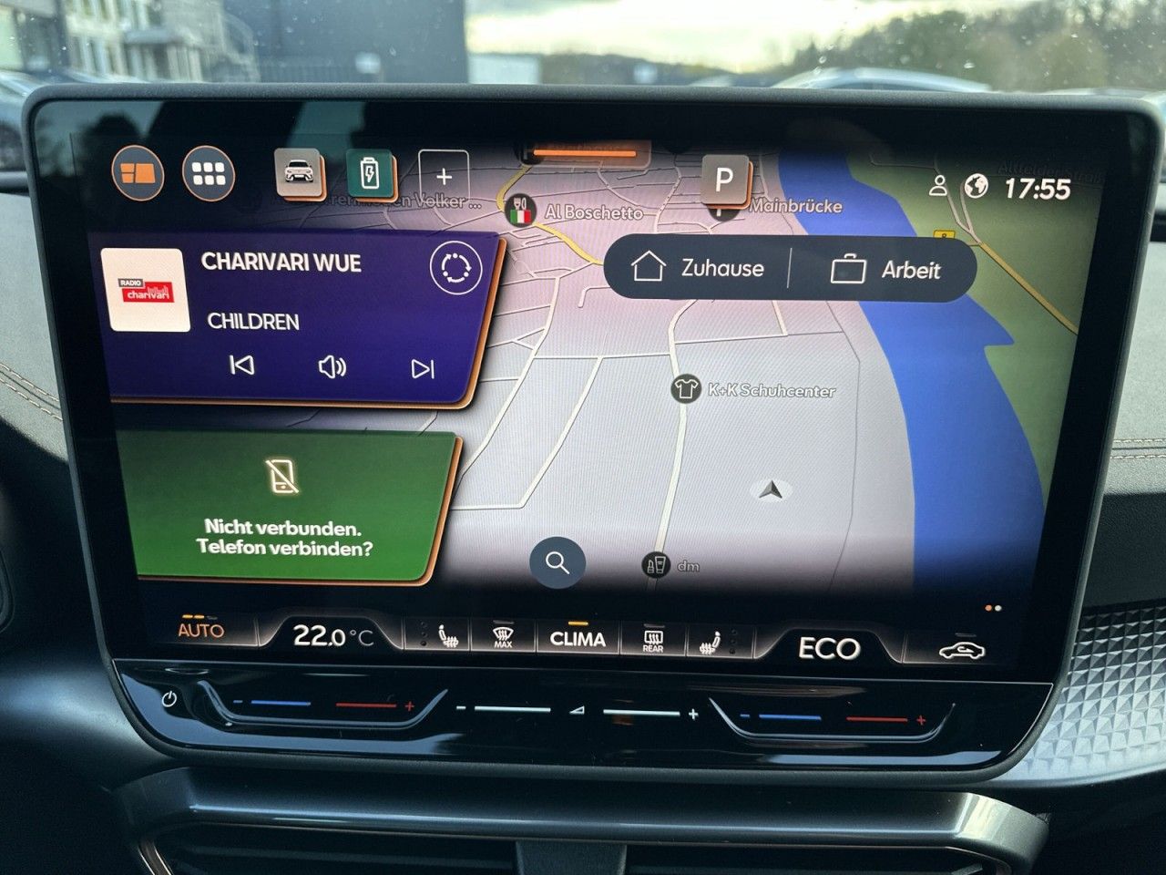 Fahrzeugabbildung CUPRA Leon Sportstourer 1.5 e-Hybrid 150 kW - mit KI generiert/bearbeitet