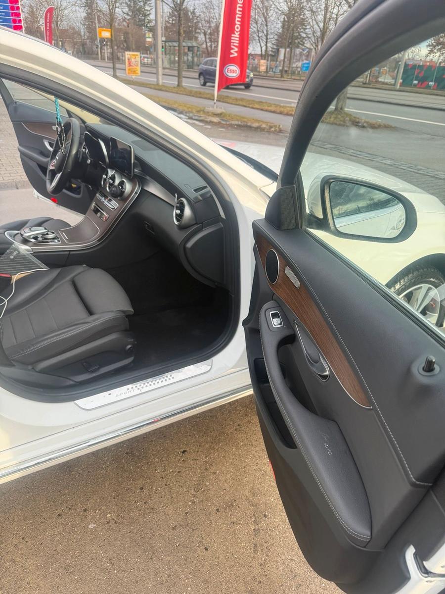 Mercedes-Benz C 200