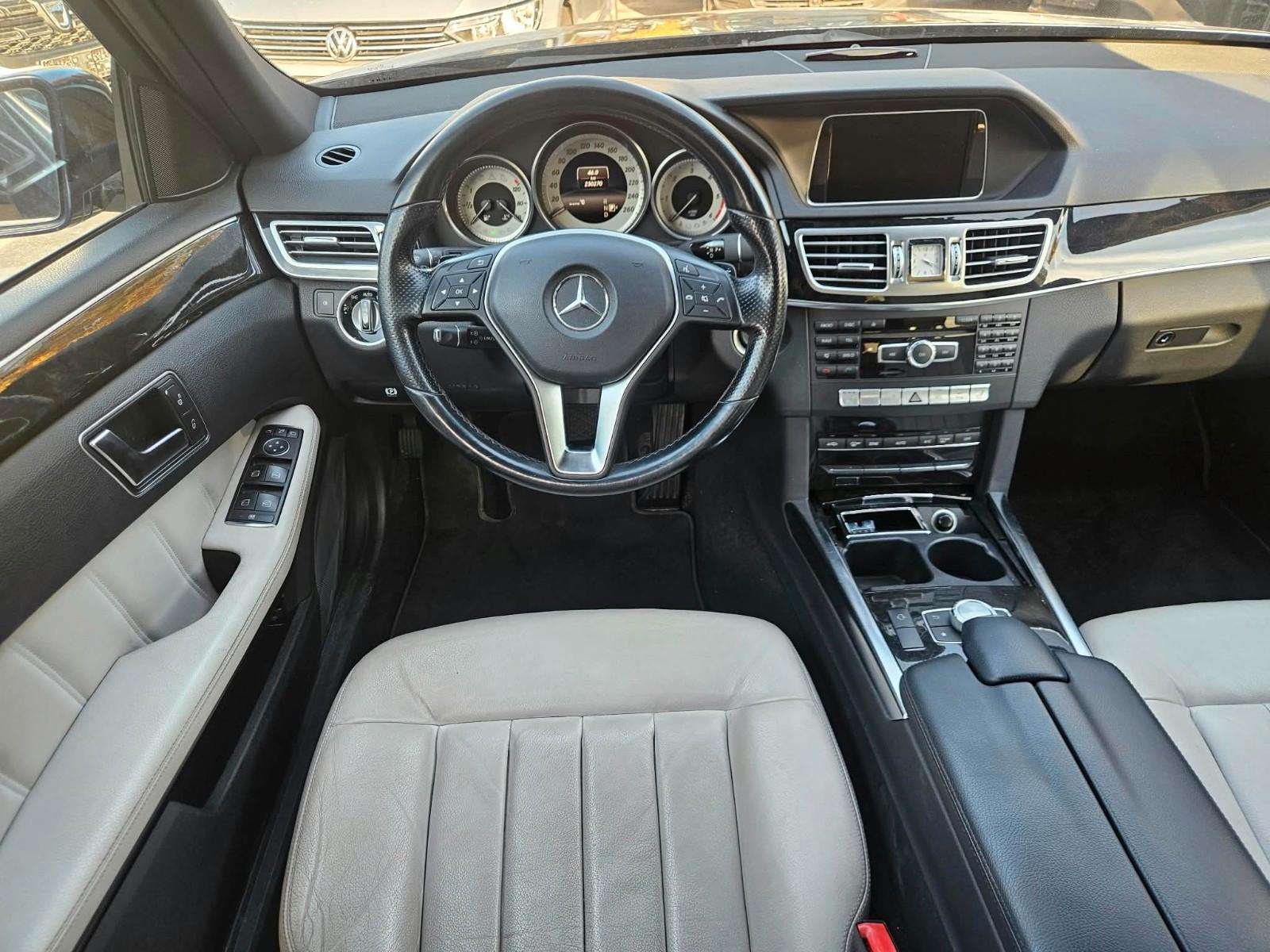 Mercedes-Benz E220 2013 — photo 10