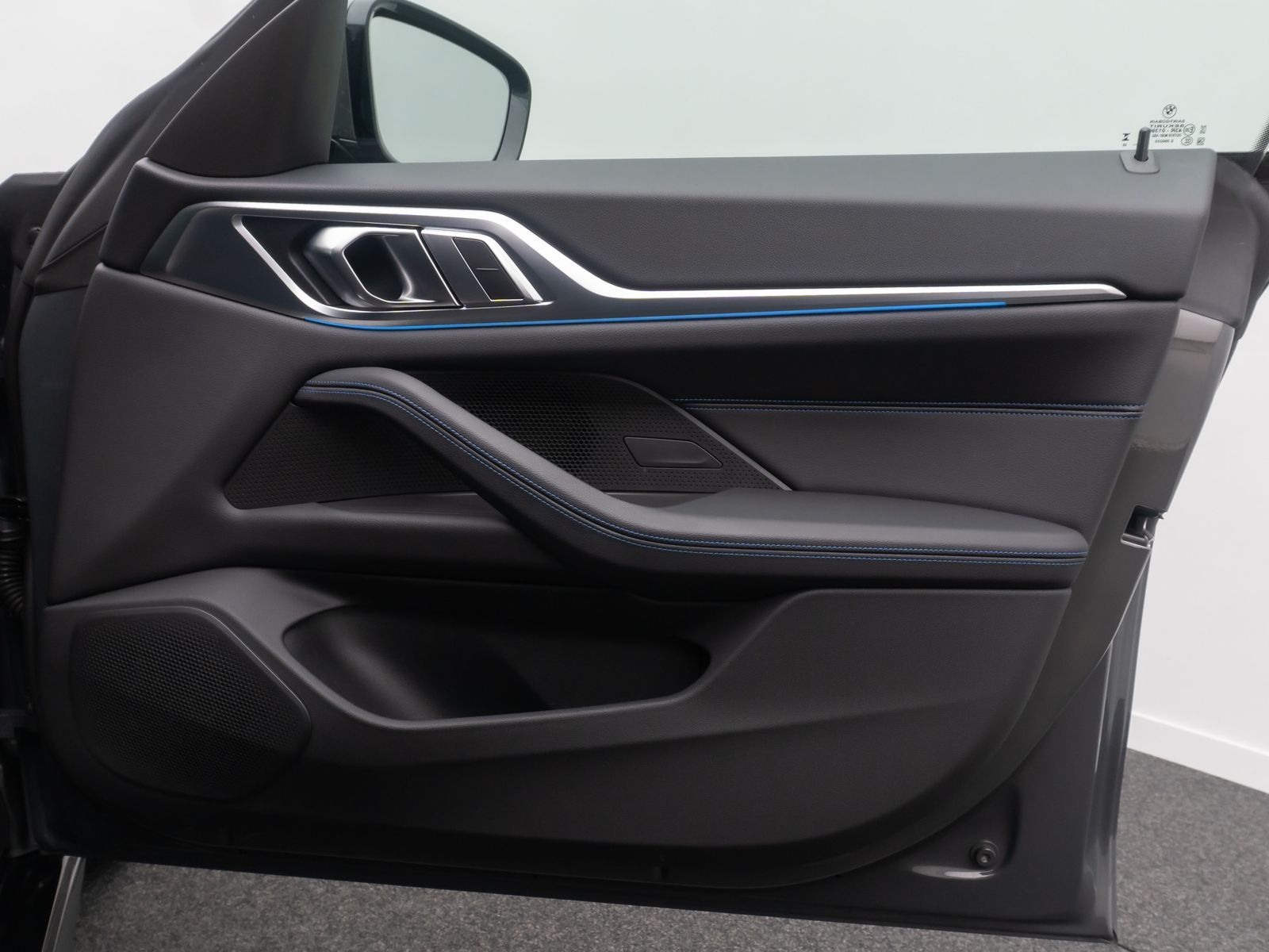 Fahrzeugabbildung BMW i4 eD35 M Sport GC Kamera DAB Widscreen 19Zoll