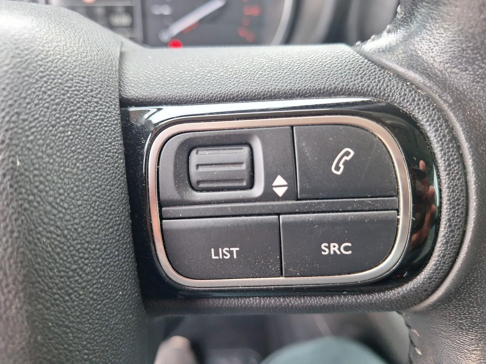 Citroën Berlingo Feel M NAVI DAB PDC RFK SHZ LMF GJR