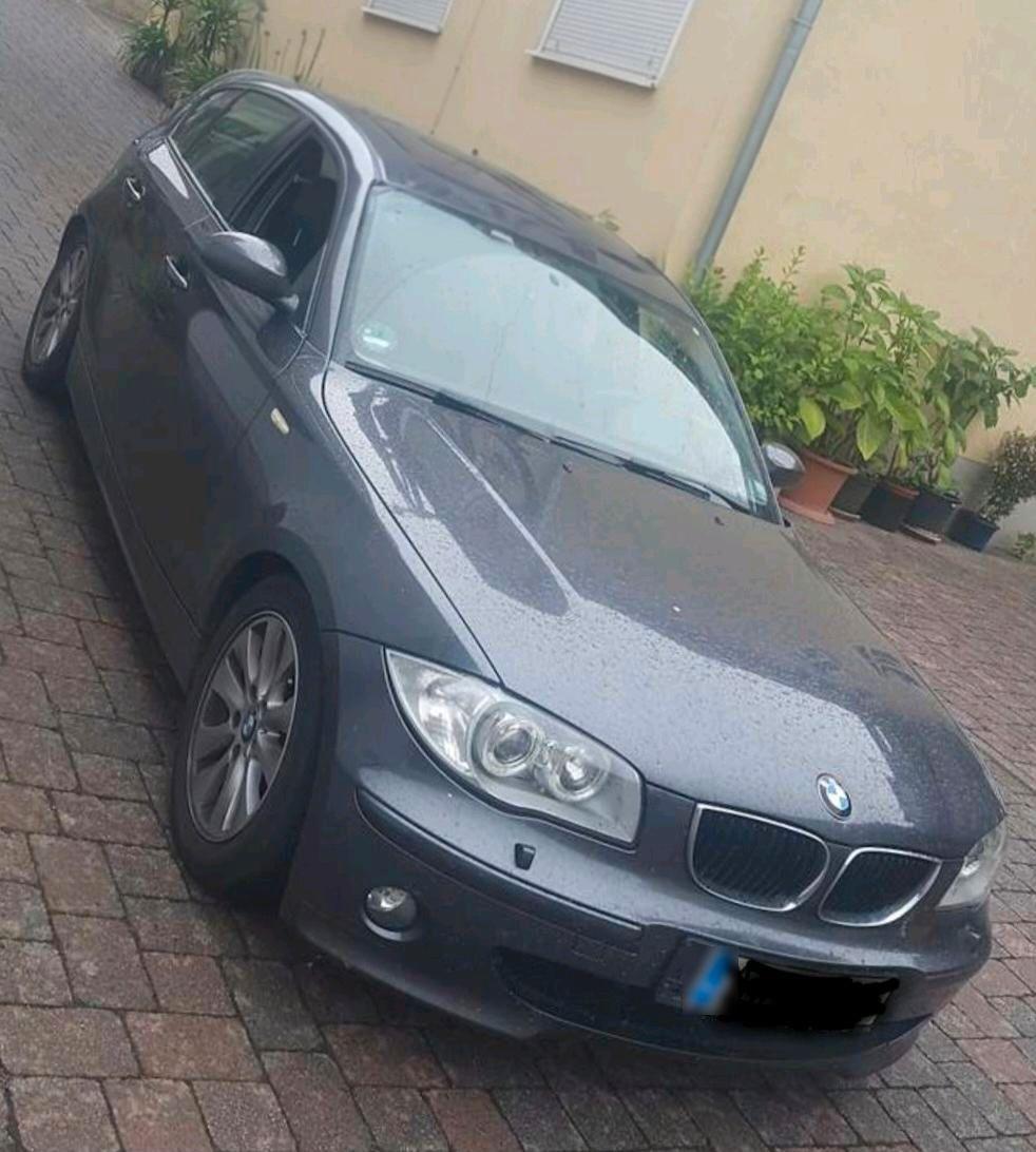 BMW 120