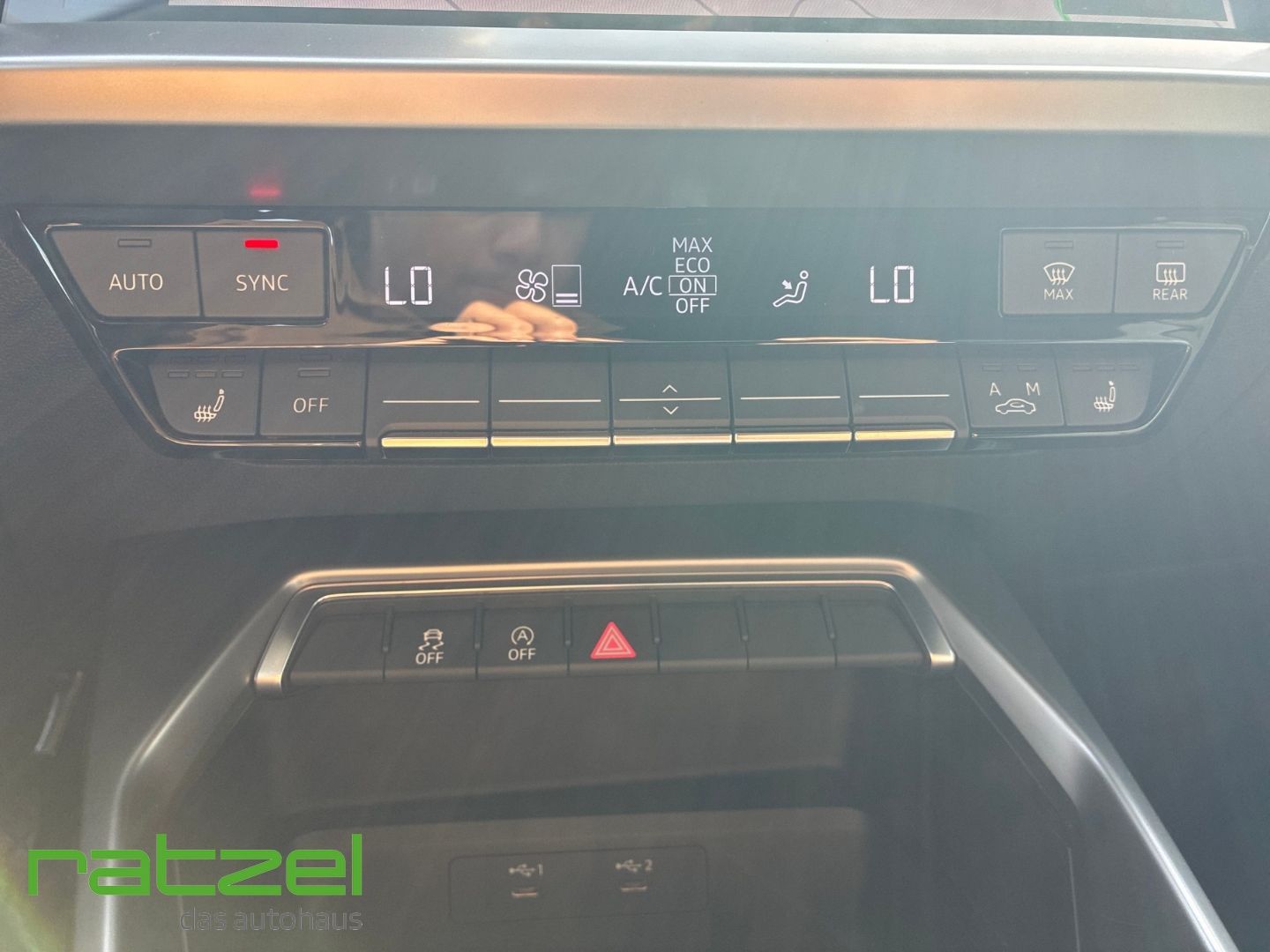 Fahrzeugabbildung Audi A3 Sportback Advanced TFSI Navi LED Apple CarPla