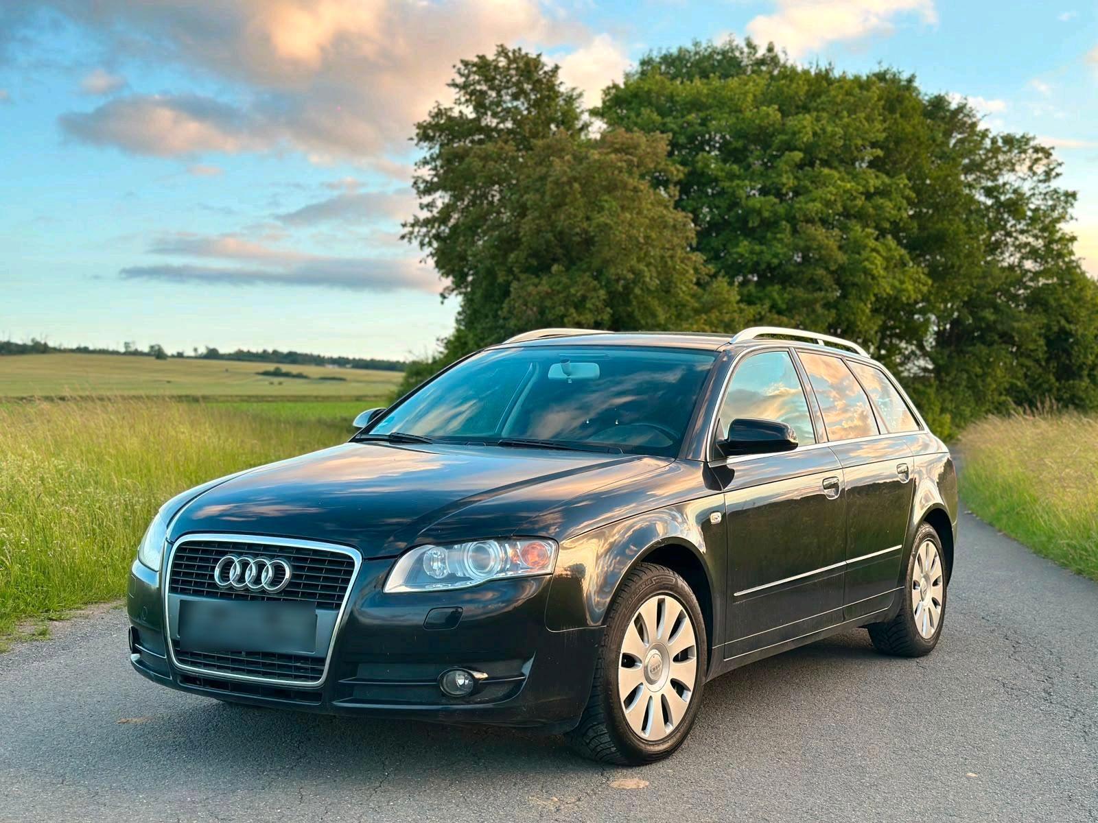 Audi A4 2006 — rear view