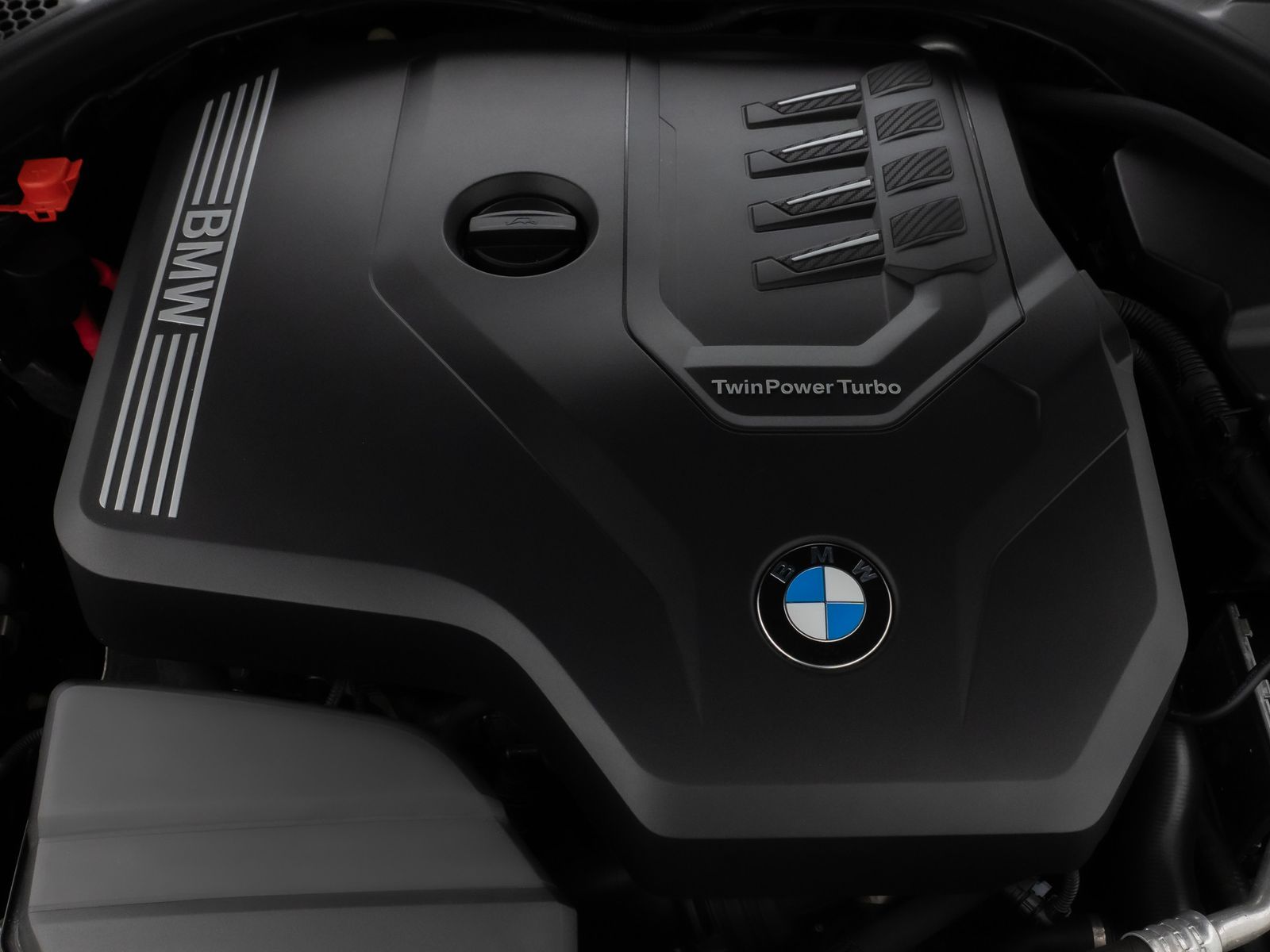 Fahrzeugabbildung BMW 330i M Sport HUD DAB H/K PDC Komfort Alarm 19"