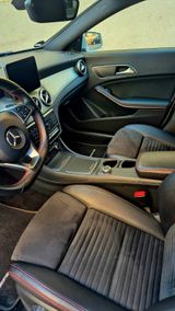 Mercedes-Benz CLA 200D Coupé - Mercedes-Benz 200: Cl