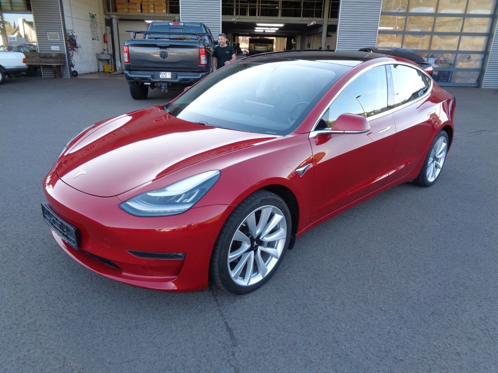 Image of Tesla Model 3