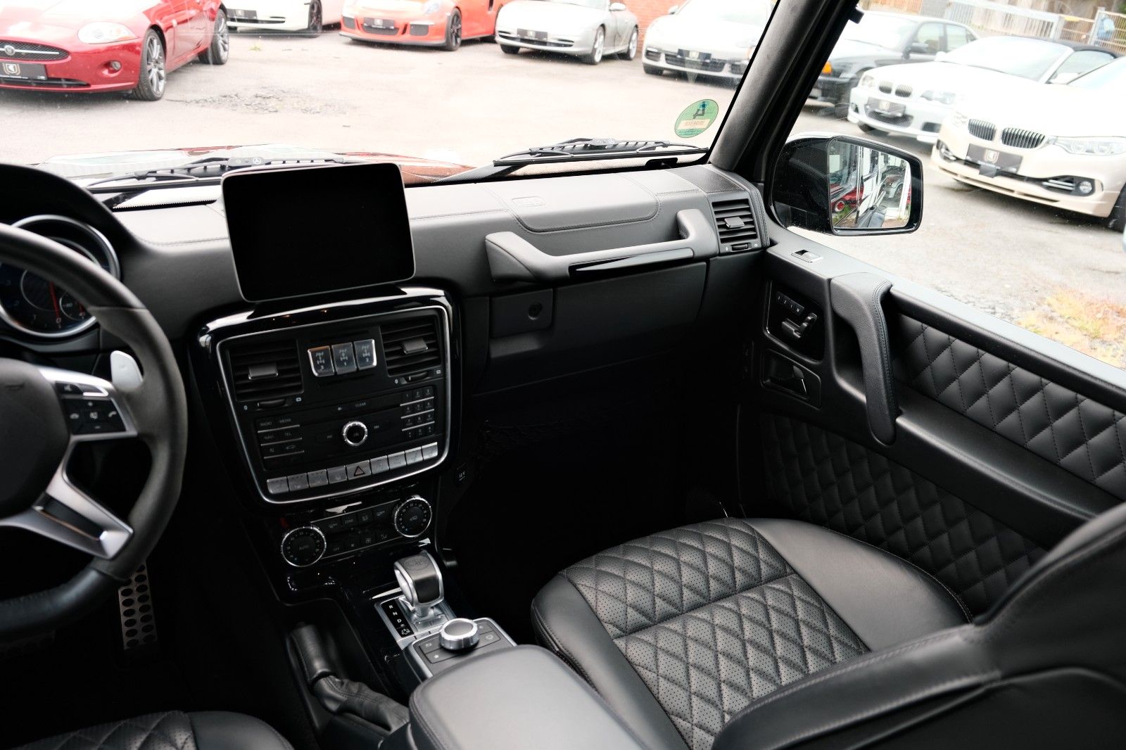 Fahrzeugabbildung Mercedes-Benz G 63 AMG/1. Hand/Distr./Harman/Fond Ent./Stdhzg
