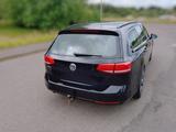 Volkswagen Passat Variant 1.8 TSI / AHK / NAVI / TÜV 2-2028 - Volkswagen Passat Variant: 1.8