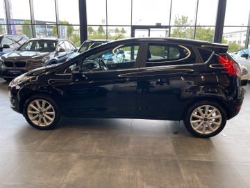 Ford Fiesta Titanium *NAVI*KLIMAAUTOMATIK*SZHZ*