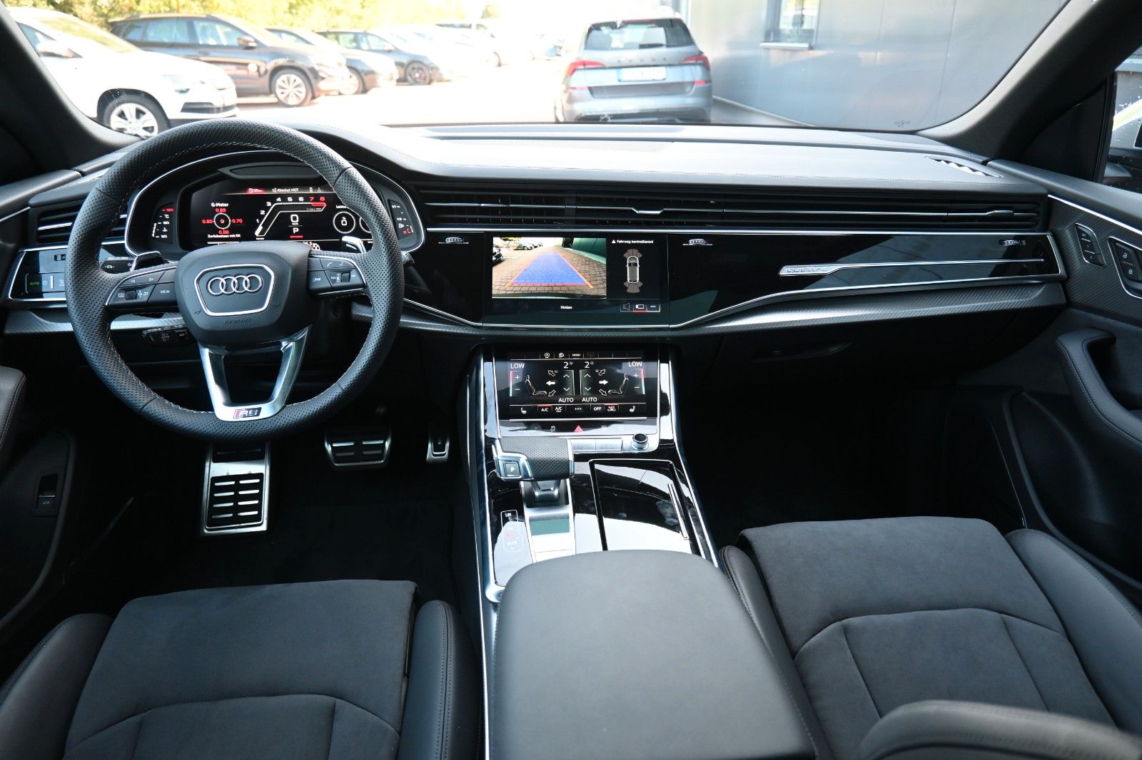 Fahrzeugabbildung Audi RSQ8 RS Q8 TFSI QUATTRO *B&O*PANO*23"Mietkauf