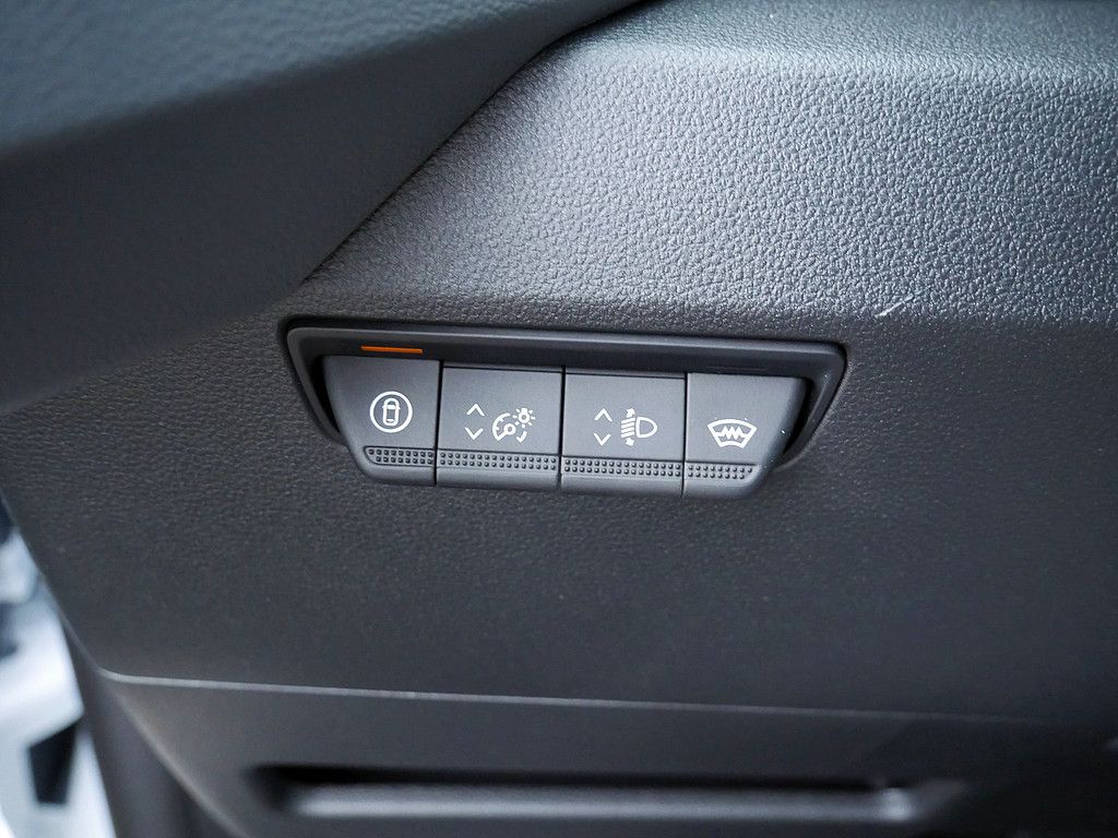 Fahrzeugabbildung Renault Master FWD Kasten L2H2 3.5to dCi 130 PDC AHK LED