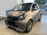 Smart forTwo 0.9 Brabus Style *Klima| Navi| BT| Pano* - Smart Gebrauchtwagen von 2017