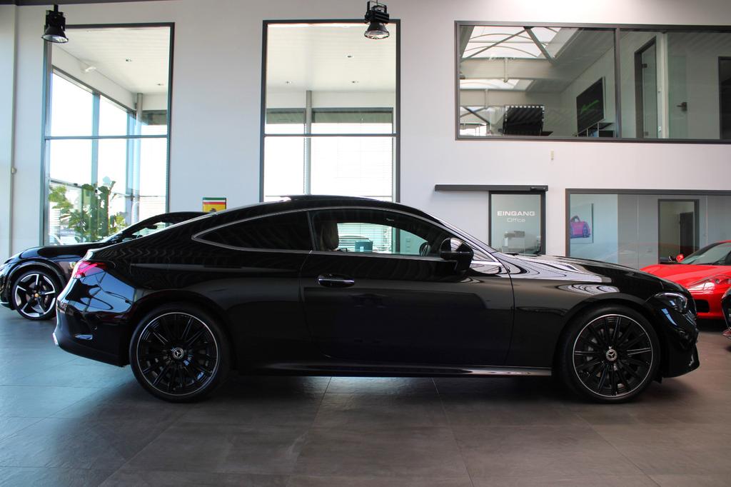 Mercedes-Benz CLE 200