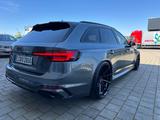 Audi RS4 2.9 TFSI Matrix CARBON Ceramic DRC MASSAGE - gebrauchte Audi RS4 aus dem Jahr 2018