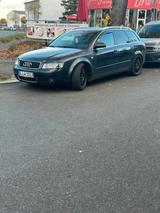 Audi audi a4 automatik 1.9 disel - Audi A4 aus 2004: 1.9