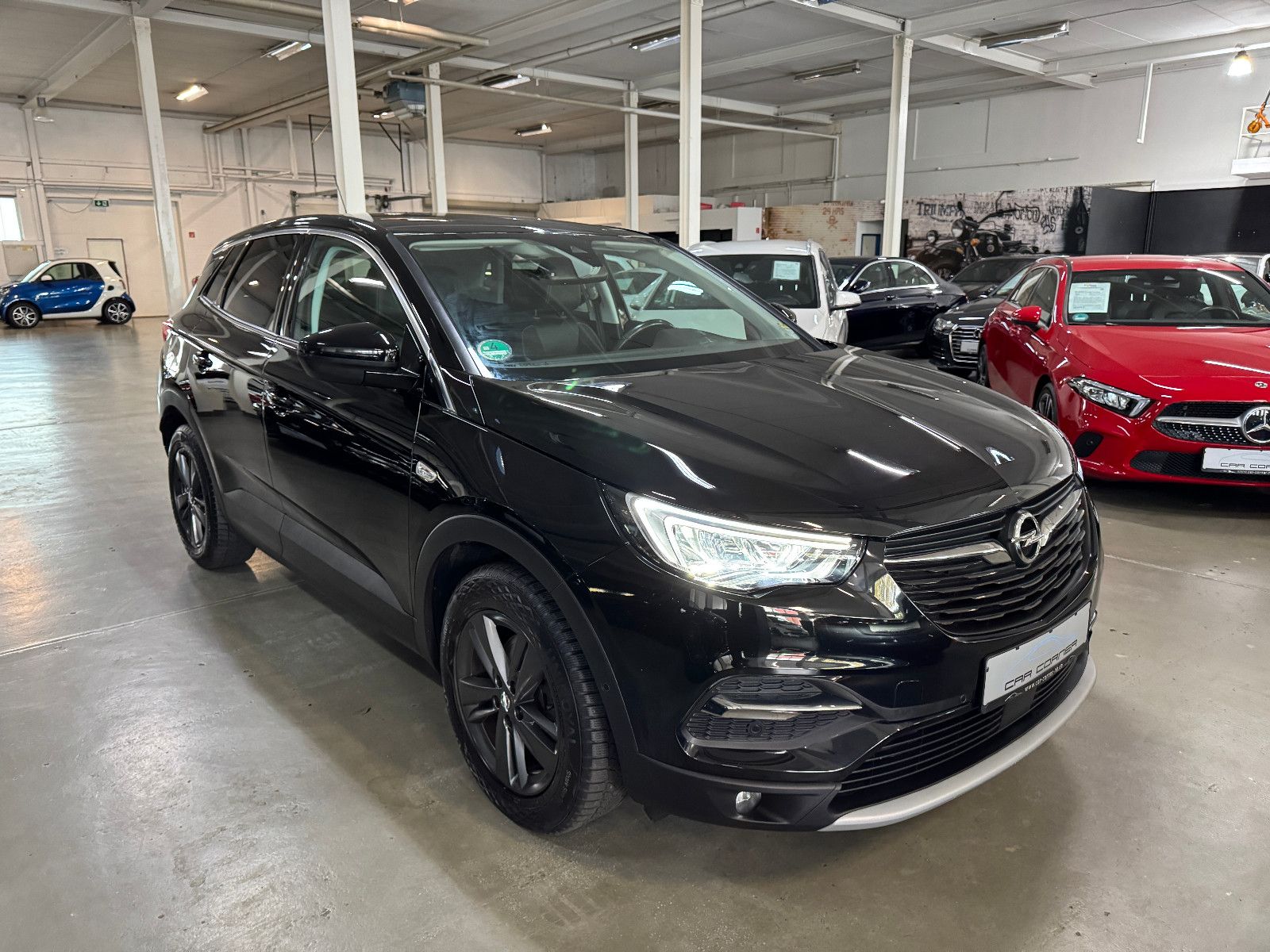 Fahrzeugabbildung Opel Grandland (X) SPORTPAKET & DESIGN LINE AHK LED+