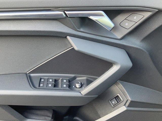 Fahrzeugabbildung Audi A3 Sportback 40 TFSI e S-tronic LED Navi