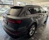 Audi Q7 55 TFSI quattro S line 7-Sitzer - Audi 7-Sitzer