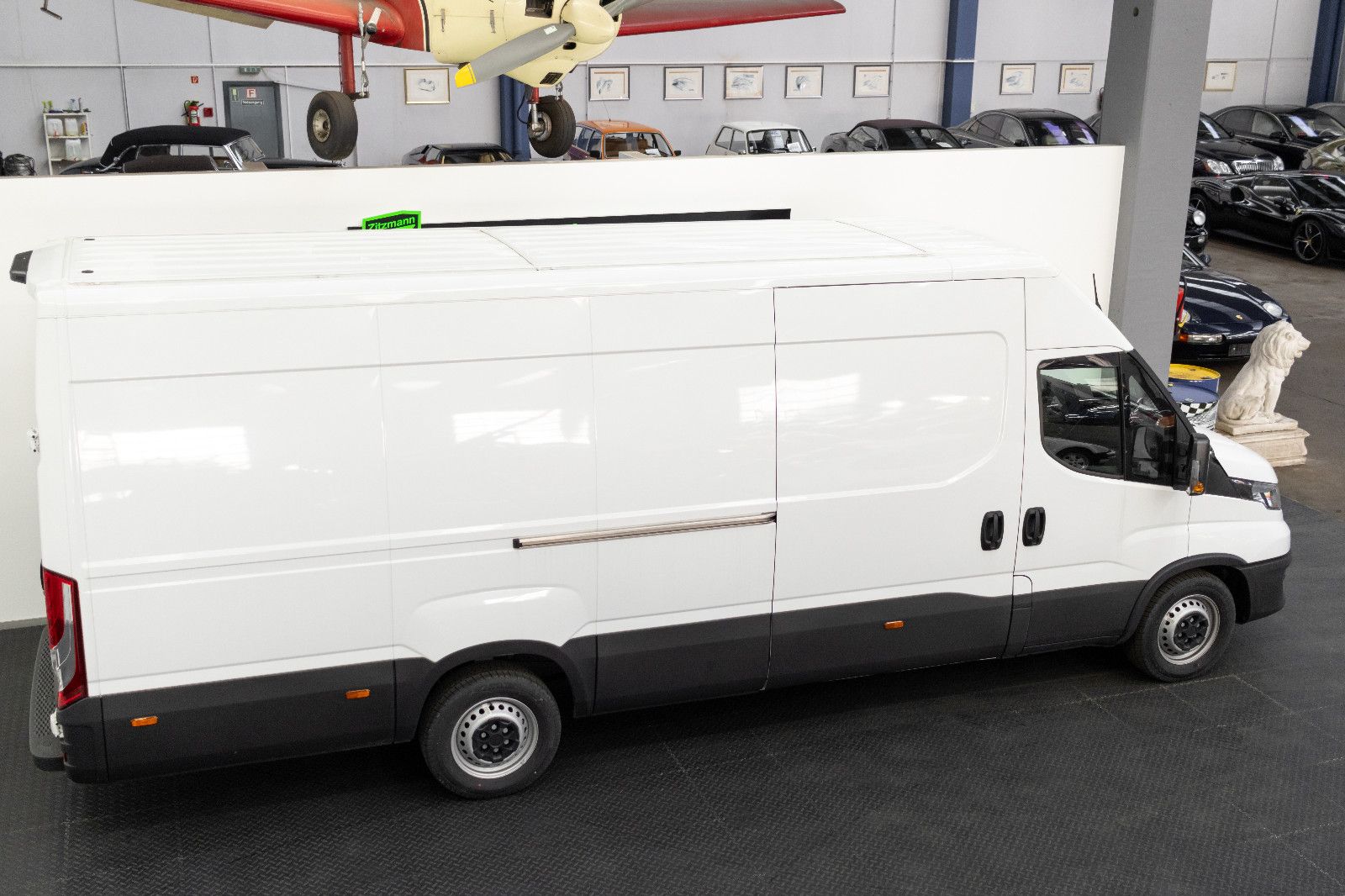 Fahrzeugabbildung Iveco Daily 35S14 EA8V AUTOMATIK KASTENWAGEN hoch+lang