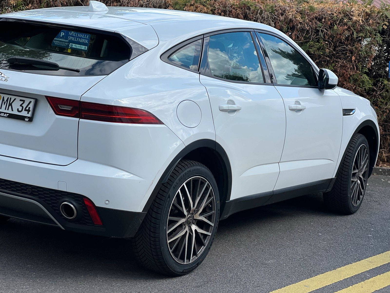 JAGUAR E-Pace