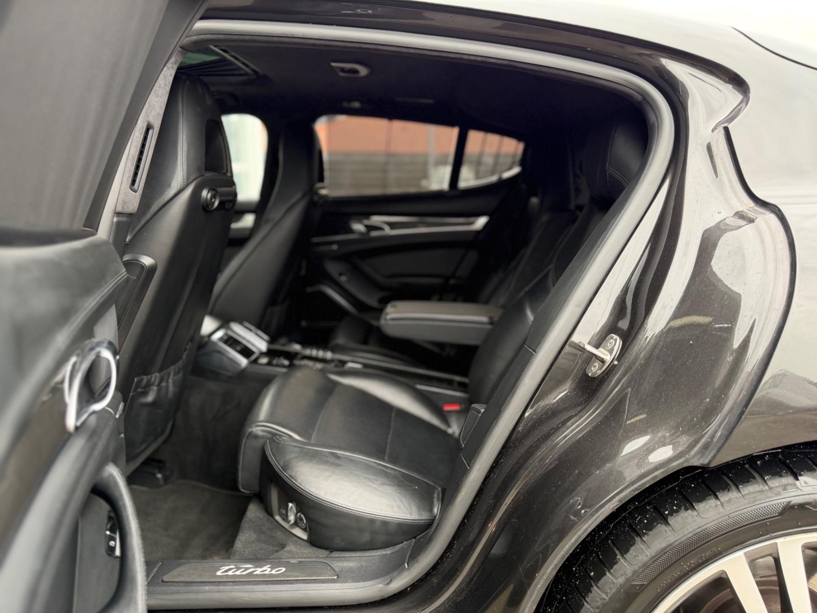 Porsche Panamera Turbo 4.8 V8 500ch - Burmester - PDCC - Pack Chrono - Suspension pneumative
