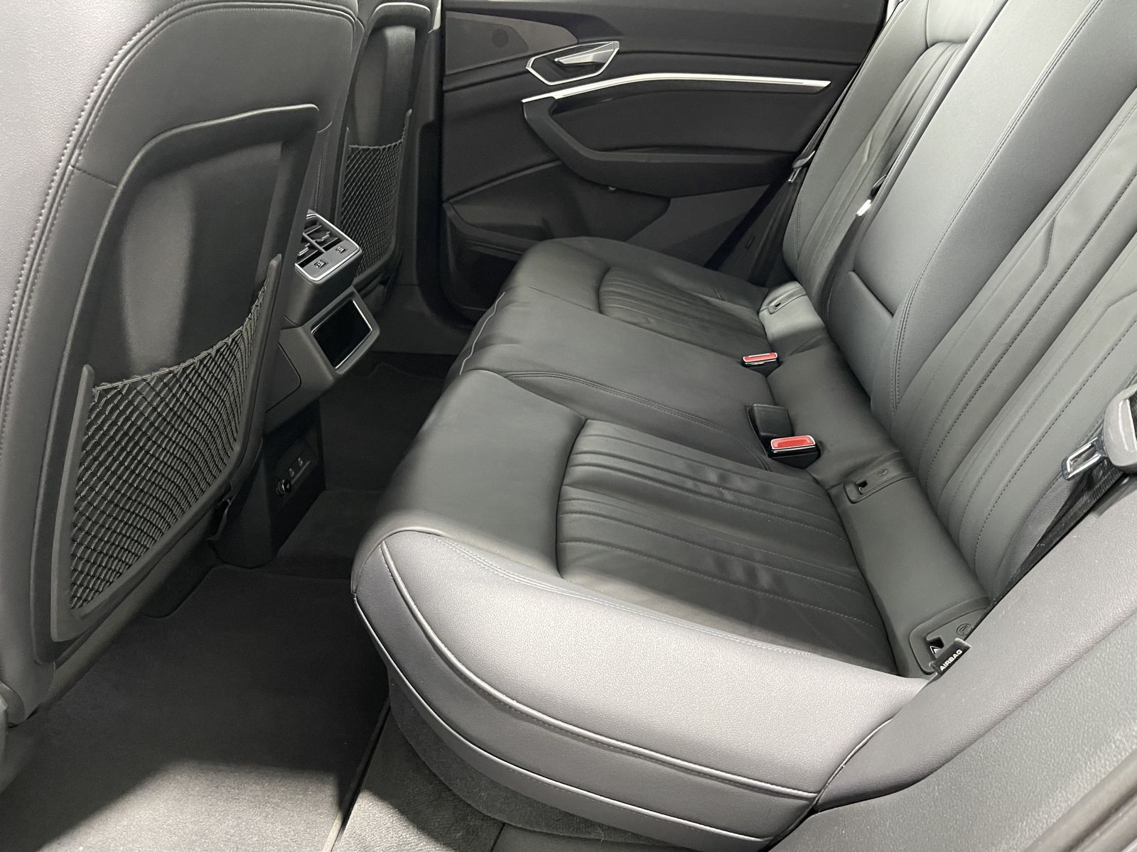 Fahrzeugabbildung Audi e-tron Sportback 55 Quattro*Leder*AHK*Matrix*HUD