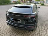 Lamborghini URUS - schwarze Lamborghini Urus