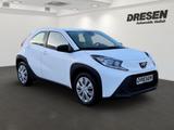 Toyota Aygo X Play 1.0 Mehrzonenklima Allwetter Musikst - Toyota Aygo (X) in Mönchengladbach