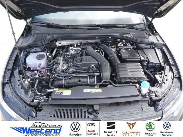 Fahrzeugabbildung Volkswagen Golf Var. R-Line 1.5l TSI 110kW DSG LED Navi