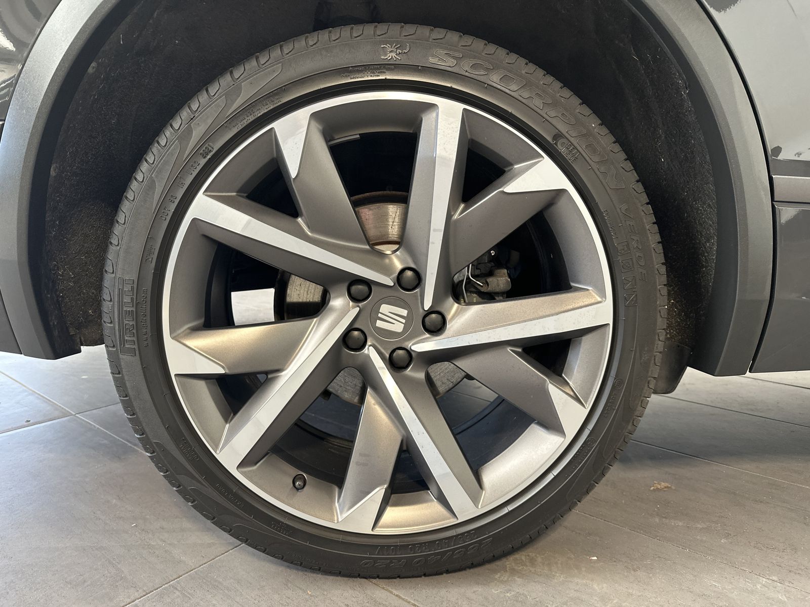 Fahrzeugabbildung SEAT Tarraco FR 4Drive 2.0 TDI DSG NAV+LED+AHK+ACC+SH