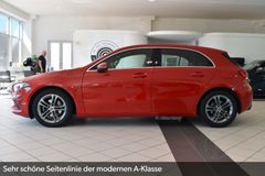 MERCEDES-BENZ A 180 d~Automatik~Navi Pro~LED~SHZ~Service neu