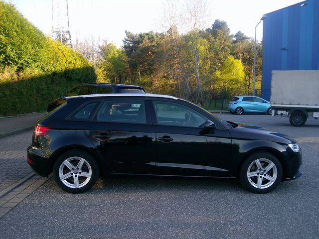 Audi A3 Sportback  2.0 TDI