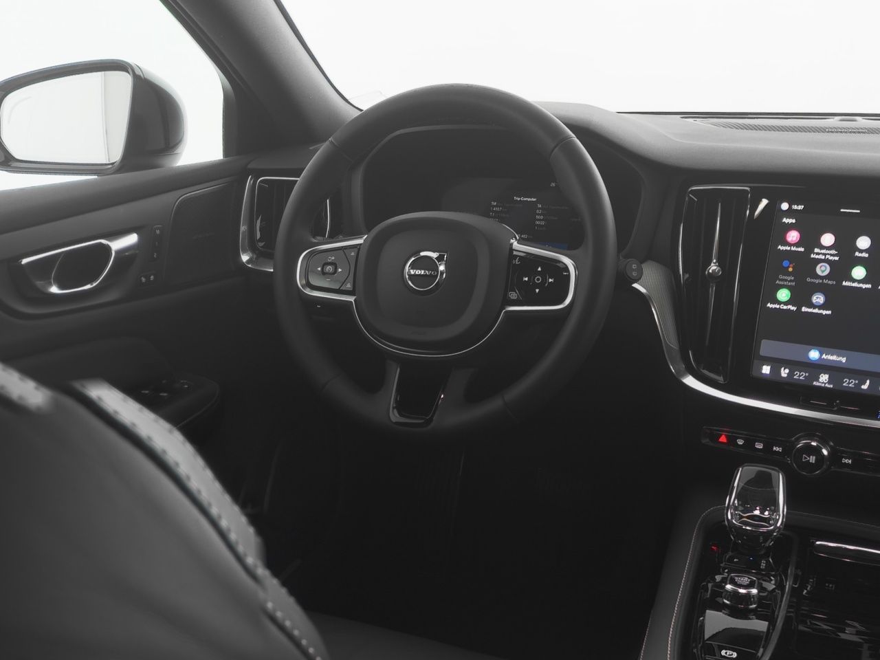 Volvo V60 T8 Recharge Plus Dark+AHK+BP+STANDHZ+LM18 foto 5