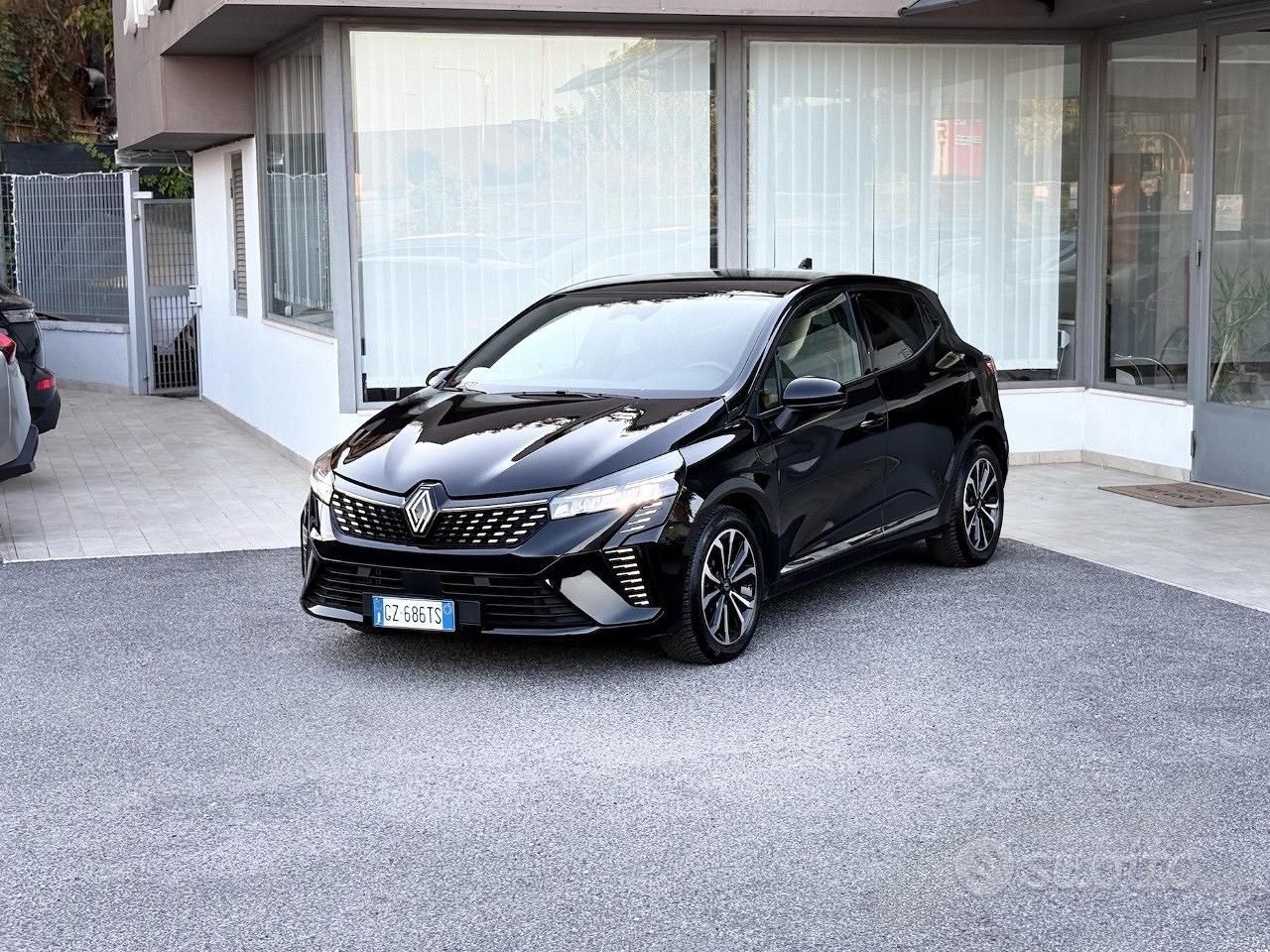 Renault Clio 1.0 Benzina 90CV E6 - 2025 imagem 3