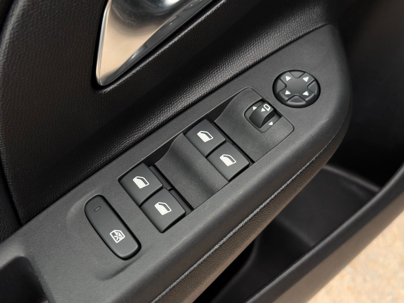Fahrzeugabbildung Opel Corsa F GS 1.2 Turbo Matrix CAM LHZ Navi CarPlay