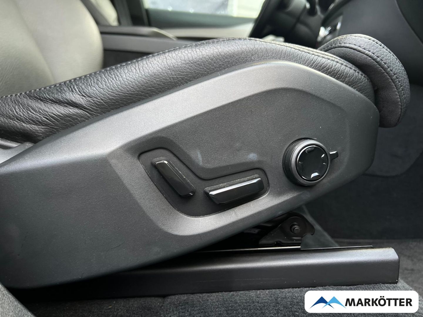 Volvo XC90 T8 AWD Ultimate ACC AHK 360° PANO MEMORY foto 16