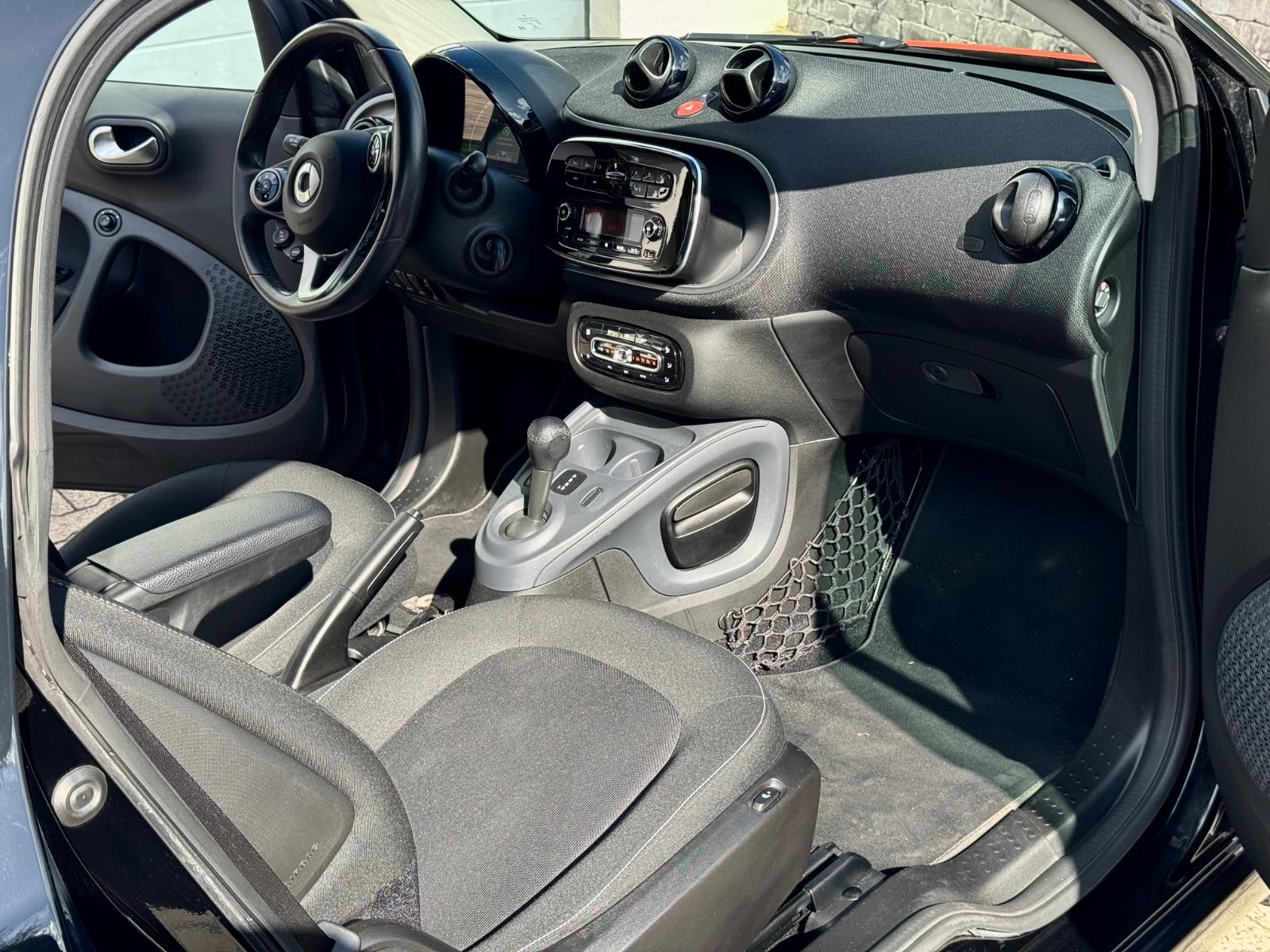 Smart ForTwo 0.9 66kW passion twinamic