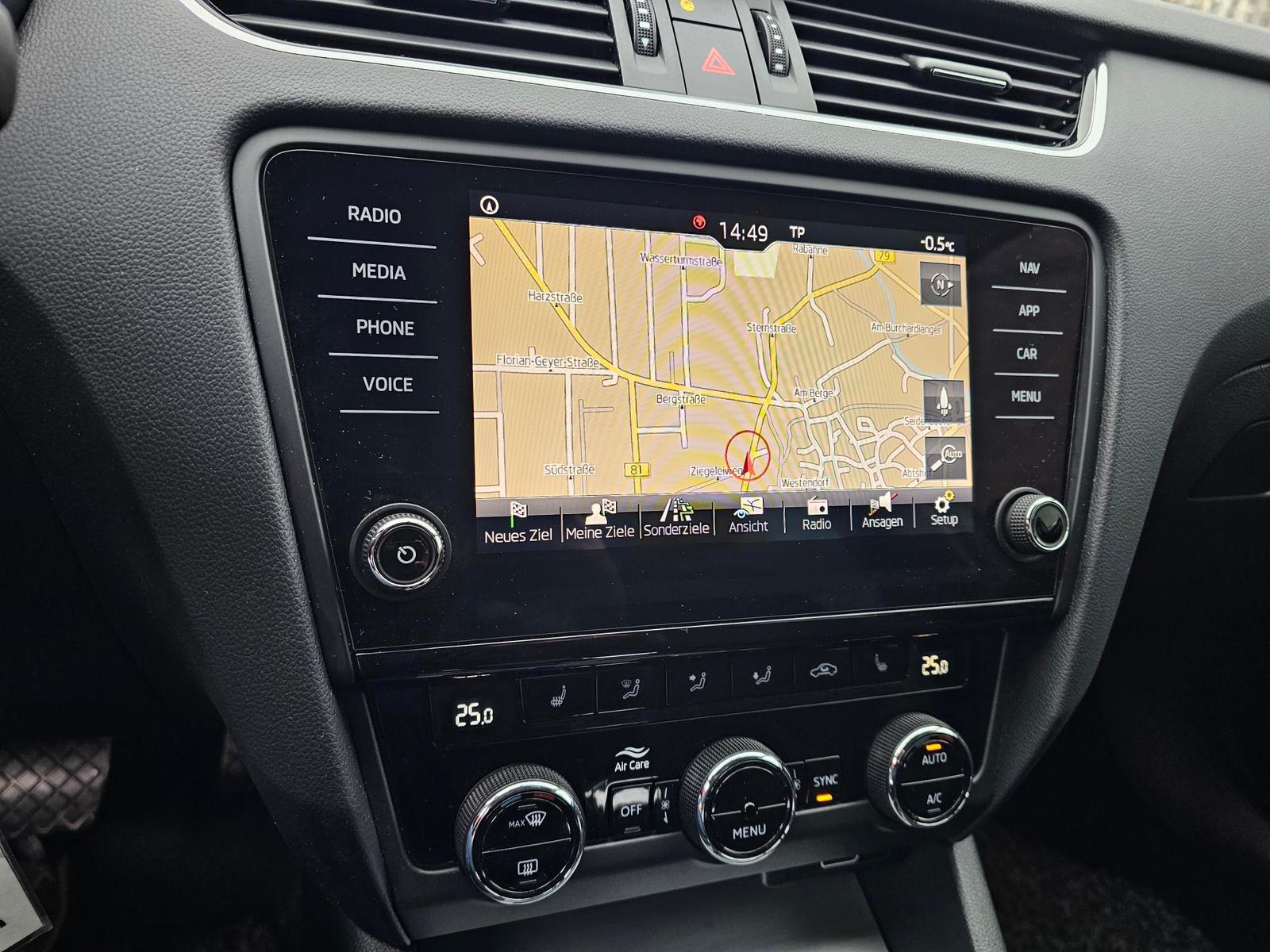 Skoda Octavia lll Combi 2.0 TSI DSG Ambition+NAVI+PDC+