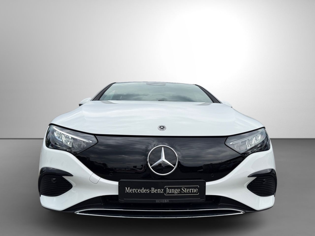 Mercedes-Benz EQE 300 Electric Art Pano Distronic Memory foto 4