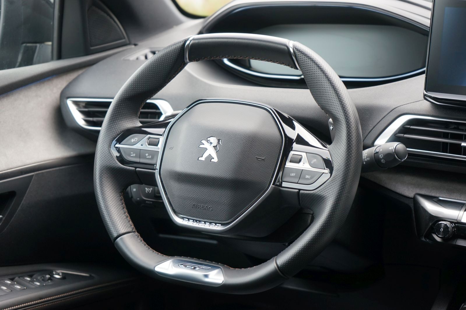Fahrzeugabbildung Peugeot 5008 GT*7 Sitzer*Service Neu*Hu Au Neu*1 Hand
